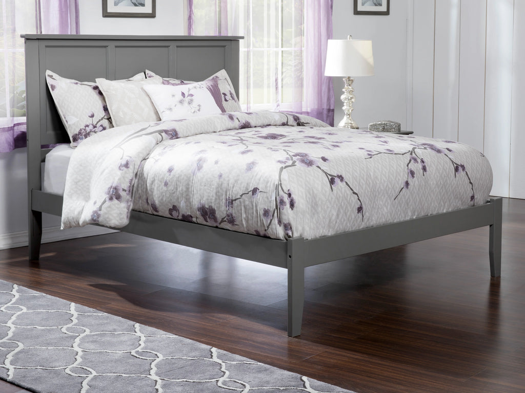 King Solid Wood Platform Bed with Panel Headboard in Grey K738508