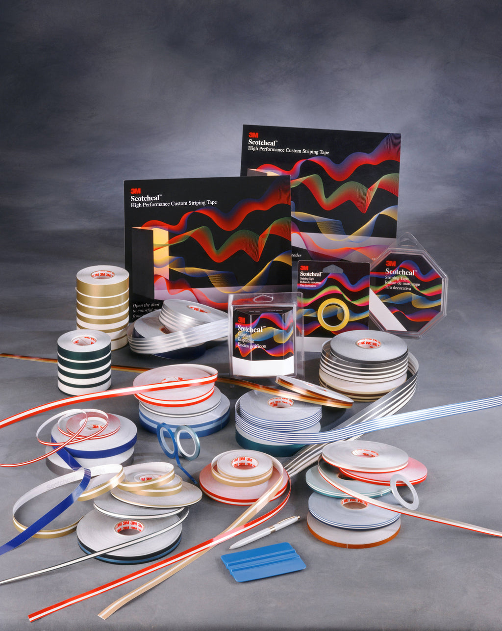 Light Gold Metallic Striping Tape, 1 in x 150 ft V17289