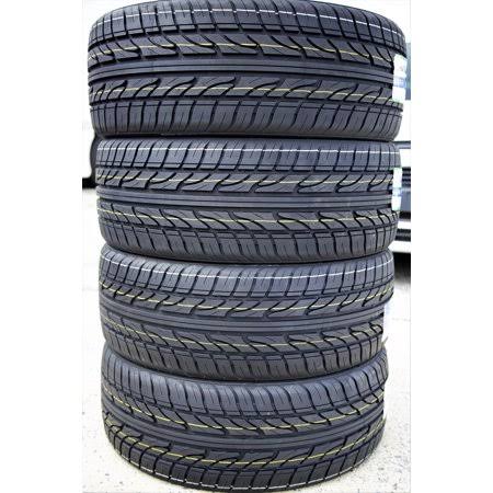 Set of 4 High Performance Tires S54810
