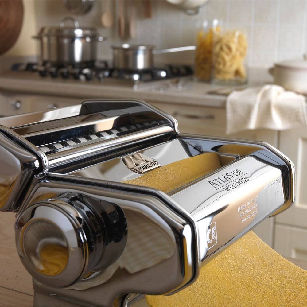 Atlas Pasta Machine with Pasta Cutter F945
