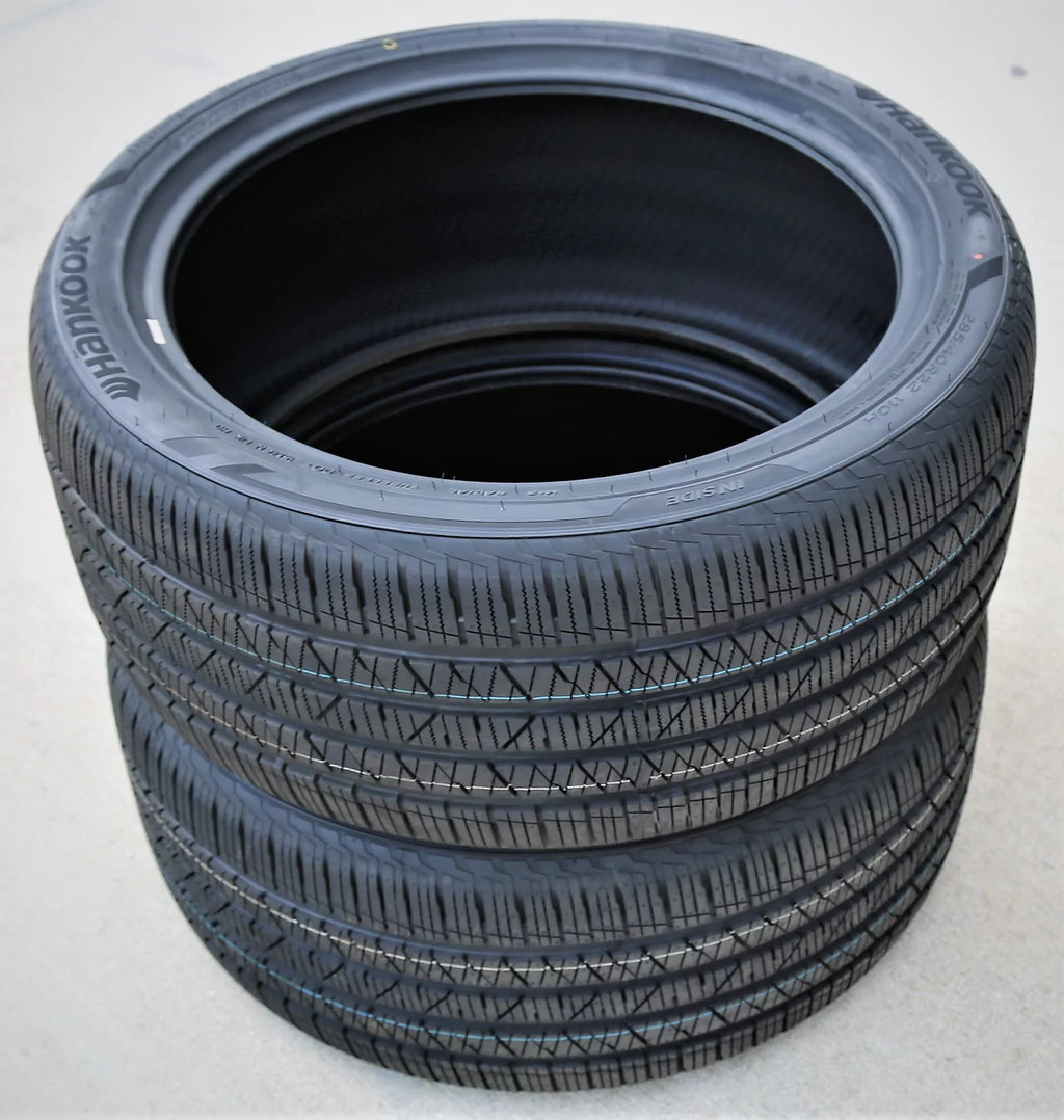 285/40R22 110H XL Performance Tires Q8584