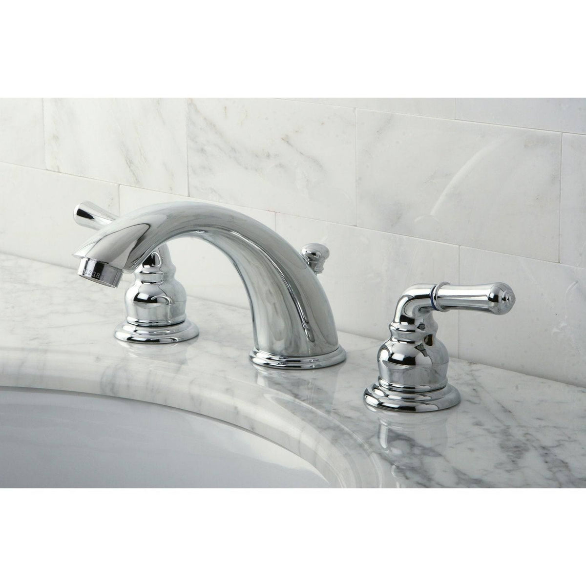 Polished Chrome Widespread Bathroom Faucet O147136