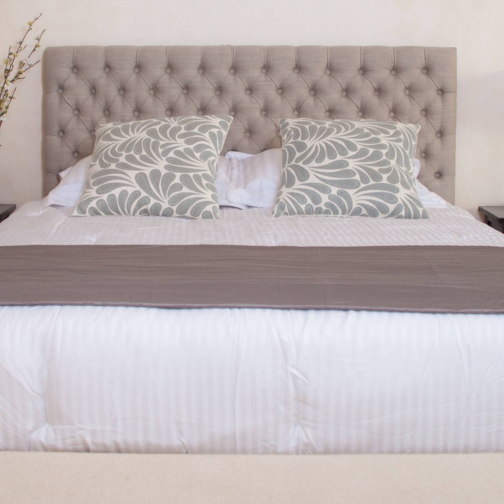 Light Beige Button Tufted Headboard King R869017