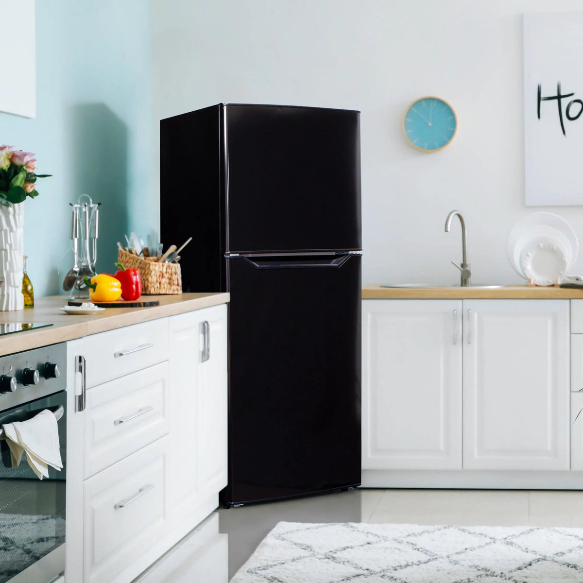 10.0 cu. ft. Black Top Mount Fridge G694935