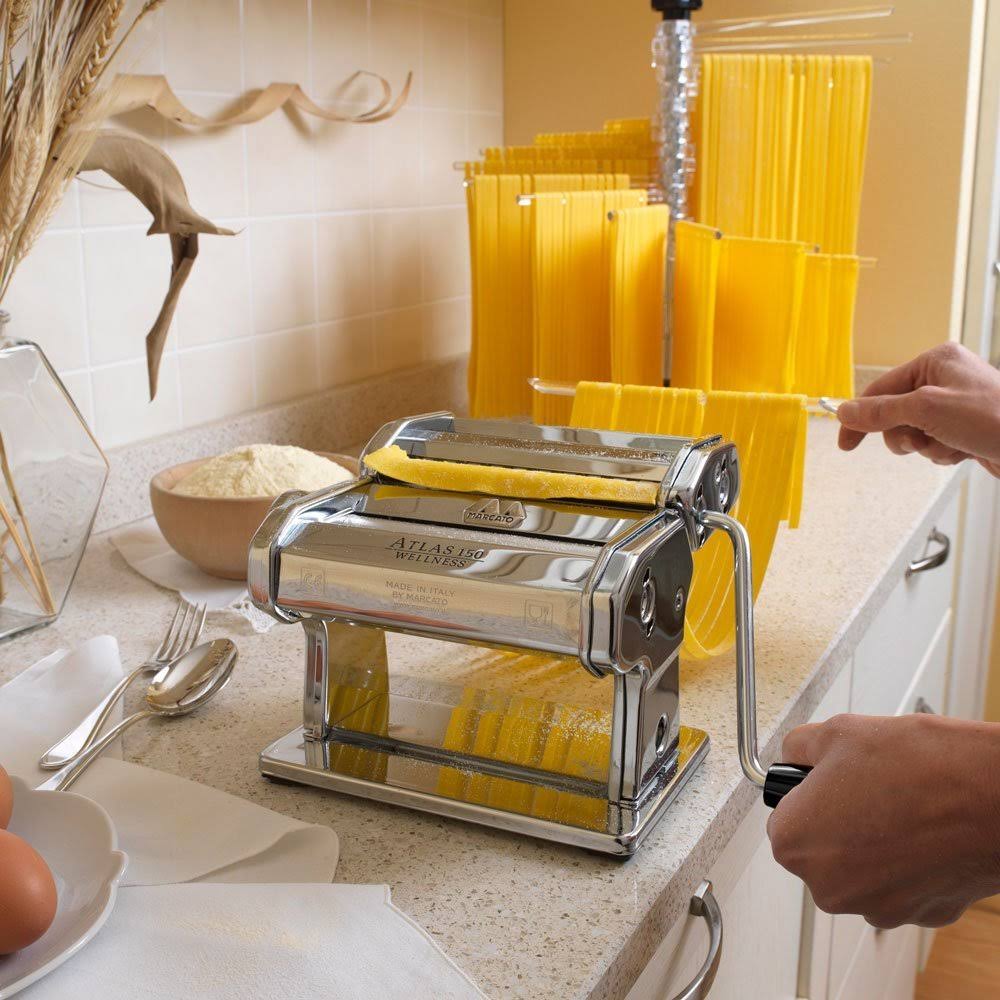 Atlas Pasta Machine with Pasta Cutter F945