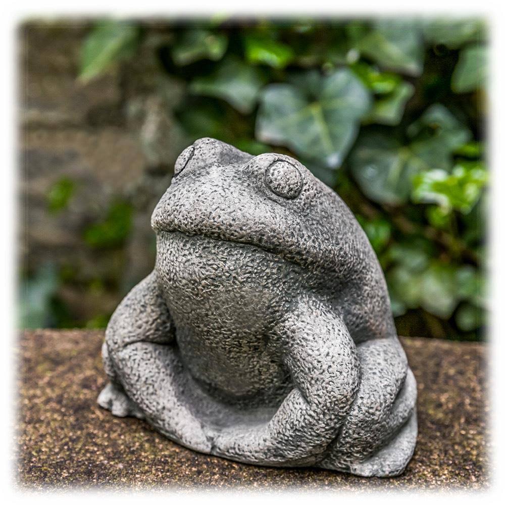 Stone Frog R89038
