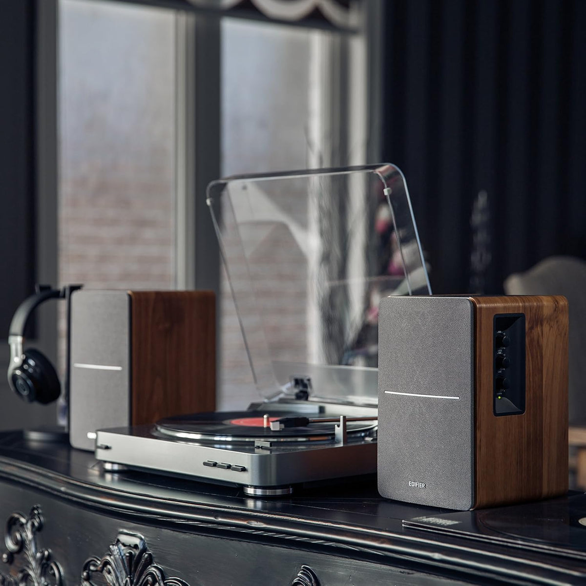 Powered Bookshelf Speakers - 2.0 Active Near Field Monitors - Wooden Enclosure - 42 Watts RMS X2937
