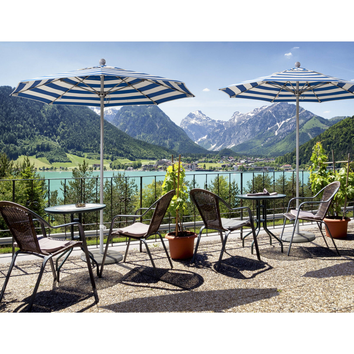 7.5 Ft Fiberglass Market Umbrella H84946