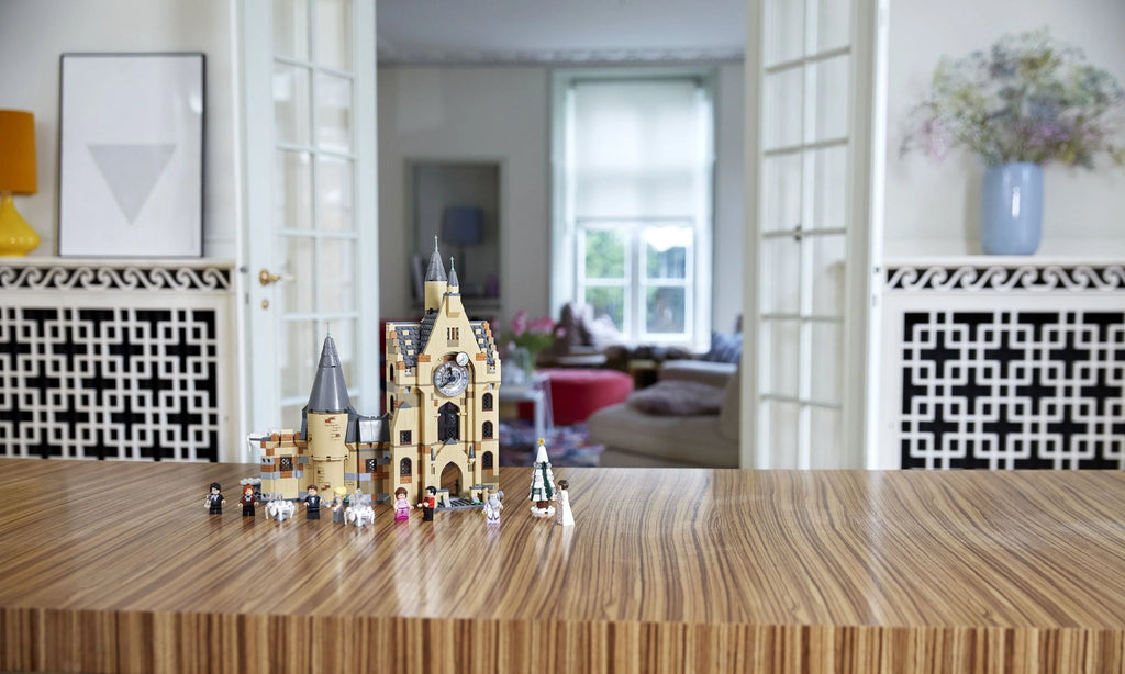 LEGO Harry Potter Hogwarts Castle Clock Tower Playset R100
