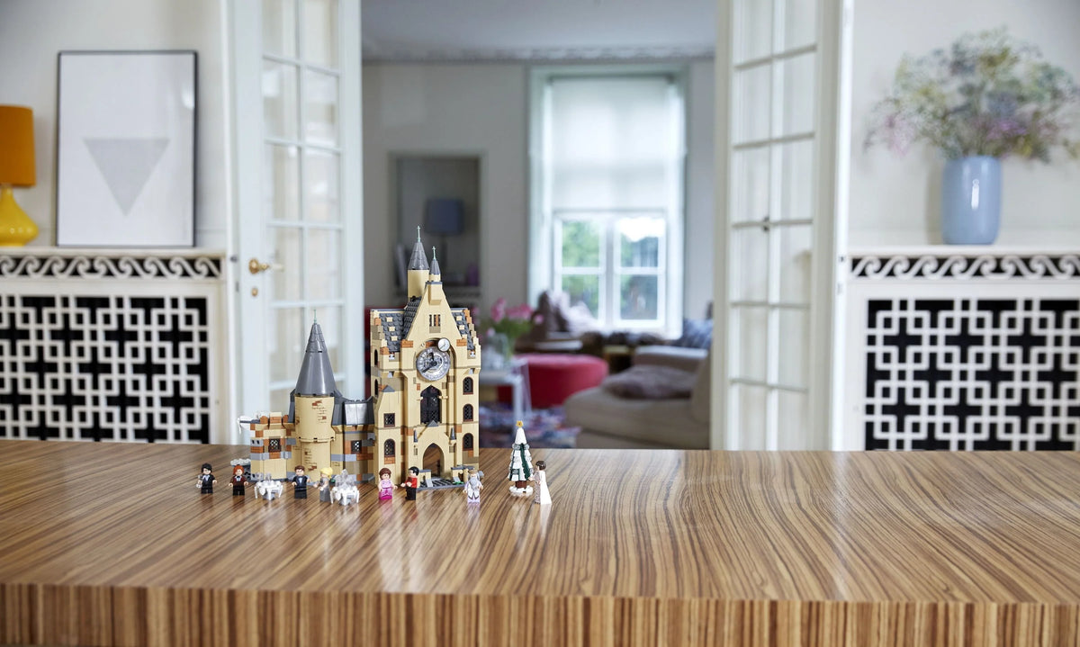 LEGO Harry Potter Hogwarts Castle Clock Tower Playset R100