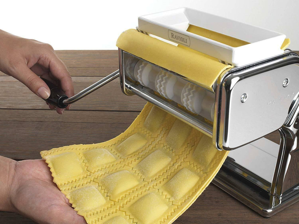 Atlas Pasta Machine with Pasta Cutter F945