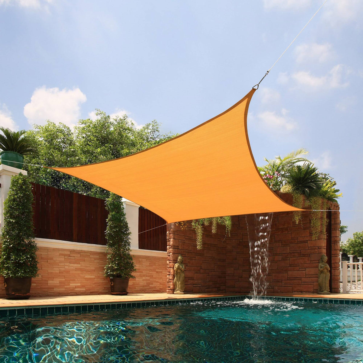 Medium Square Sun Shade Green J164477