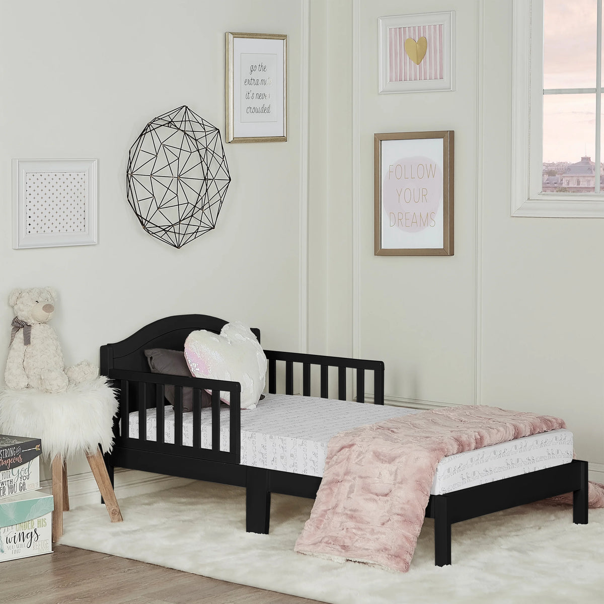 Black Toddler Bed W875002